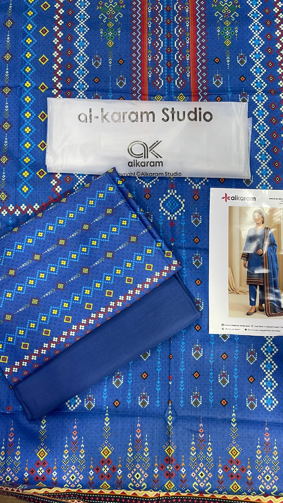 Alkaram Lawn 3pcs